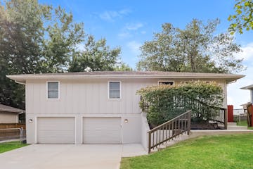 509 NE 98th Ter KANSAS CITY, MO 64155